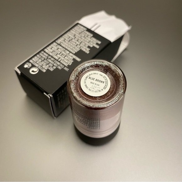 MAC Blue Brown Pigment ~ 4.5g - Picture 3 of 5